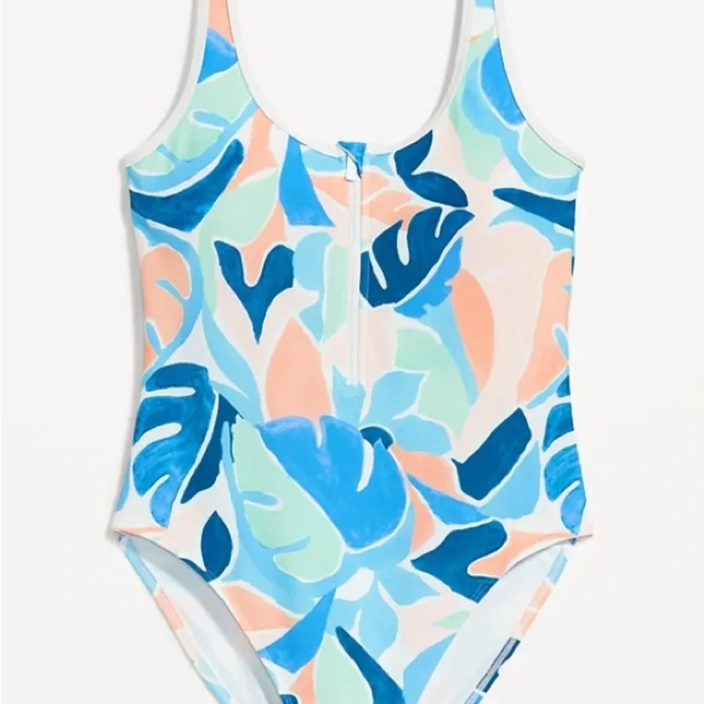 NWT Old Navy Half Zip Floral Blue and Pink One Piece Swimsuit Plus Size